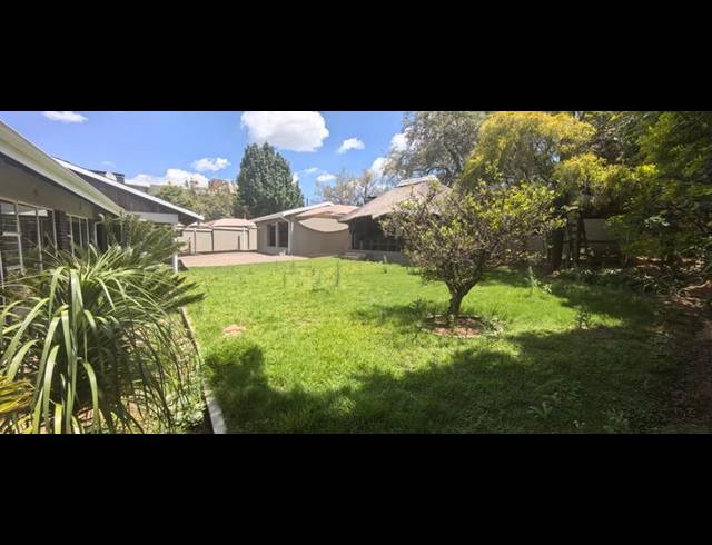 3 BEDROOM HOUSE FOR SALE IN FLORIDA PARK